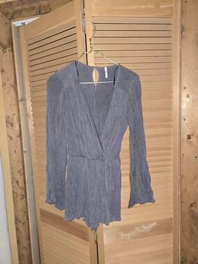 Gray Wrap Romper with Tie Waist From Sage Size Medium